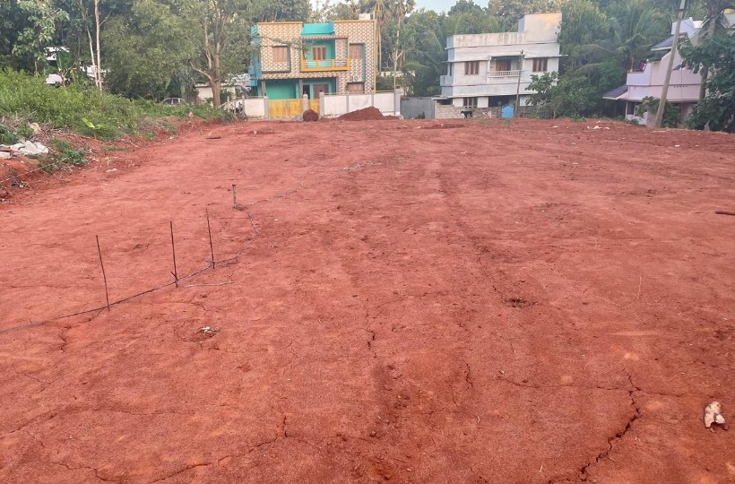 Land for Sale in Villarivillai